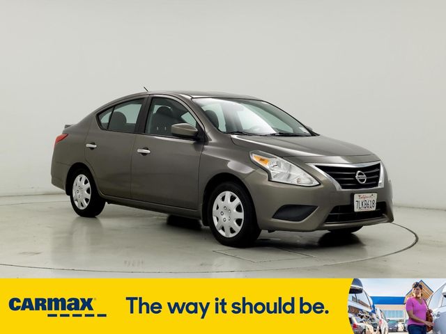 2015 Nissan Versa SV