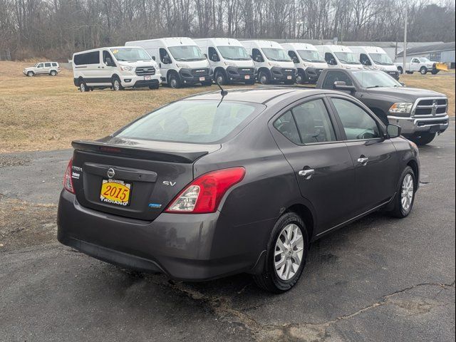 2015 Nissan Versa SV