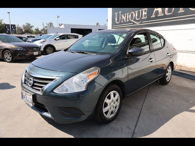 2015 Nissan Versa SV