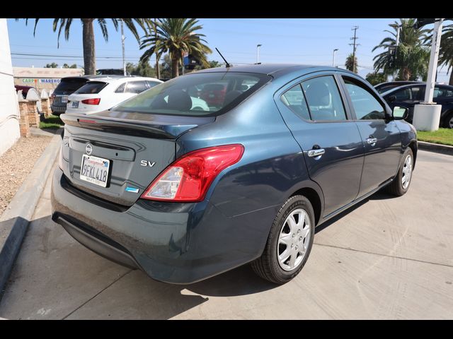 2015 Nissan Versa SV