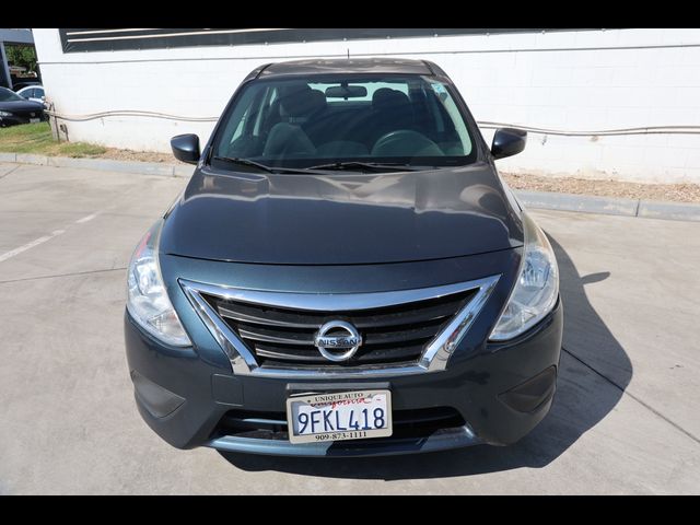 2015 Nissan Versa SV