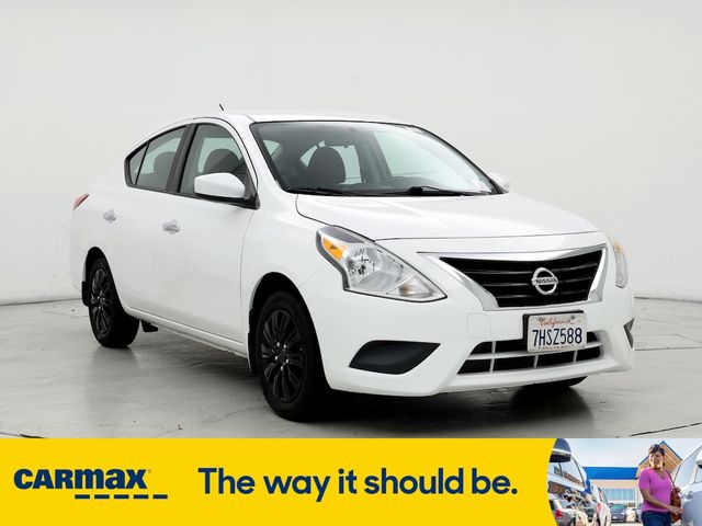 2015 Nissan Versa SV