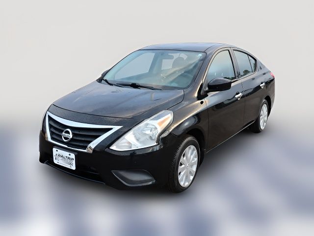 2015 Nissan Versa SV