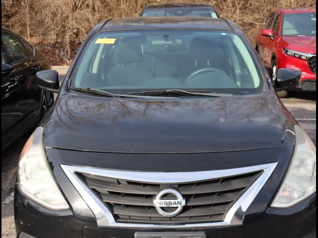 2015 Nissan Versa SV