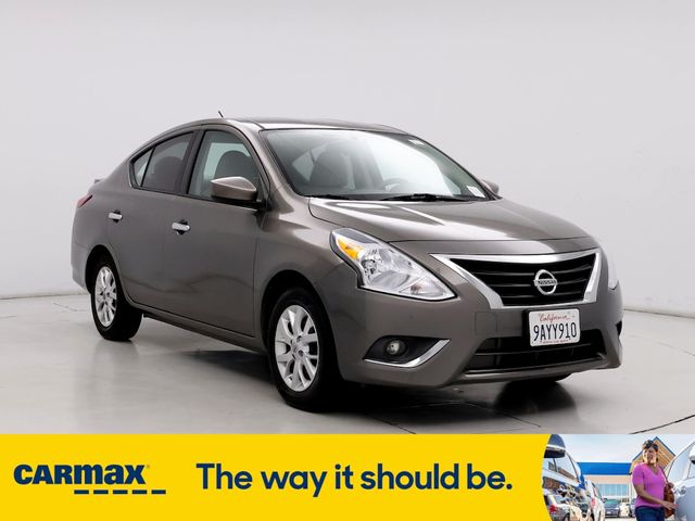 2015 Nissan Versa SV