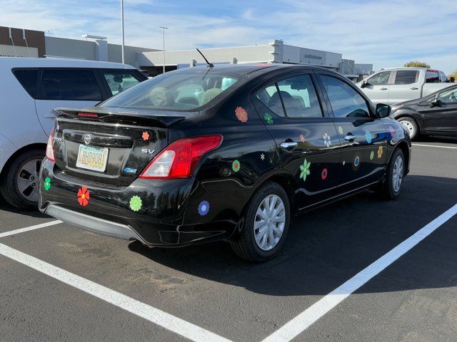 2015 Nissan Versa SV