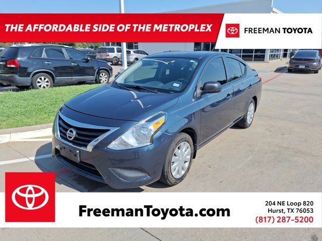 2015 Nissan Versa S Plus