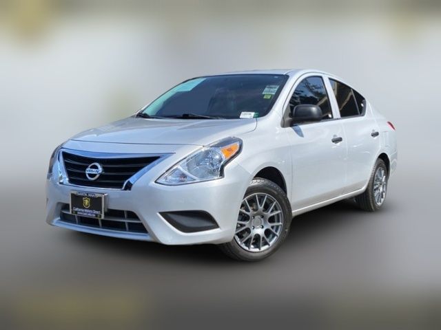 2015 Nissan Versa S Plus