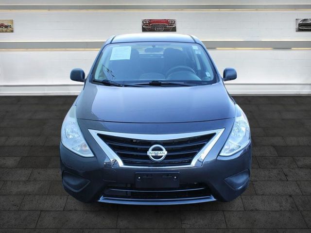 2015 Nissan Versa S Plus