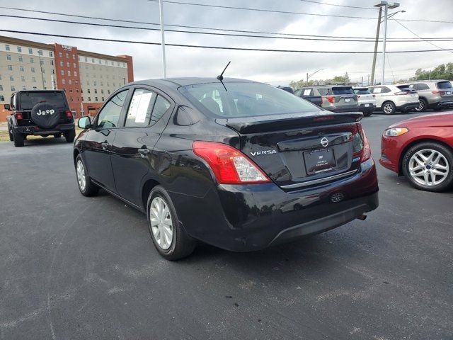 2015 Nissan Versa S Plus