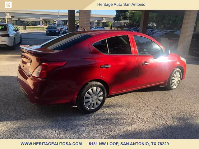 2015 Nissan Versa S Plus