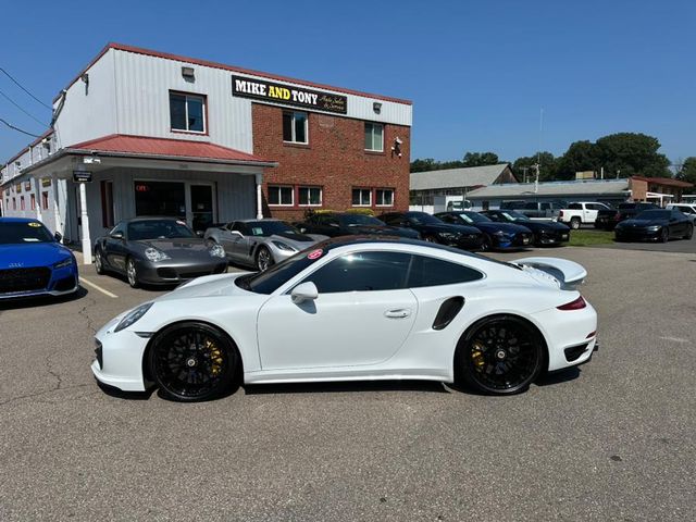 2015 Porsche 911 Turbo S