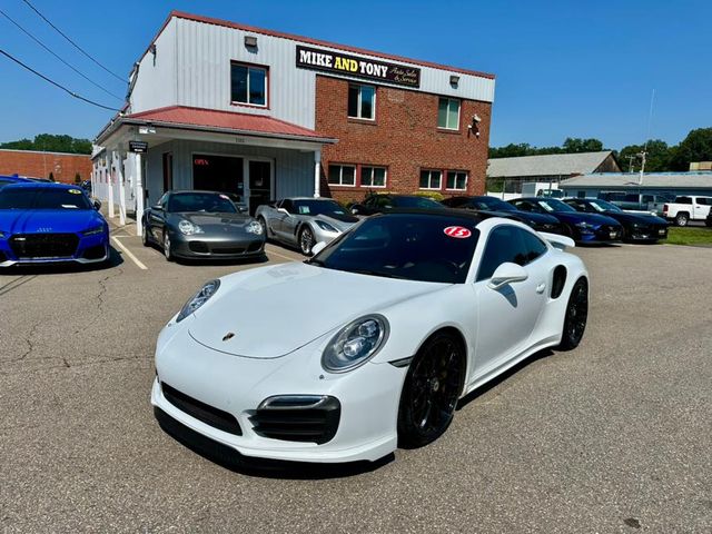 2015 Porsche 911 Turbo S