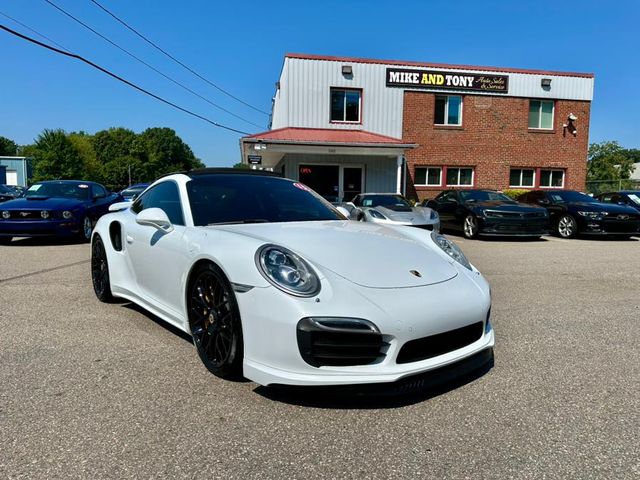 2015 Porsche 911 Turbo S