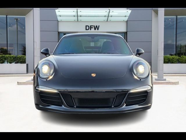 2015 Porsche 911 Carrera 4 GTS