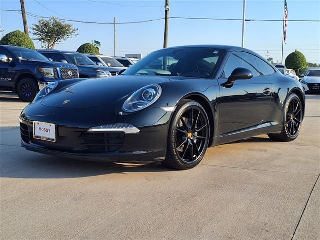 2015 Porsche 911 Carrera