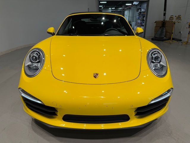 2015 Porsche 911 Carrera