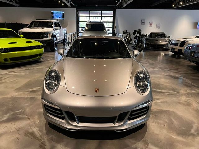 2015 Porsche 911 Carrera GTS