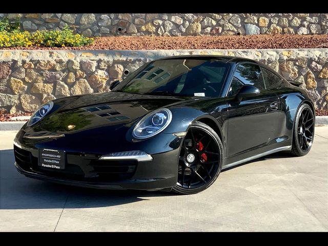 2015 Porsche 911 Carrera 4