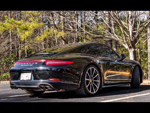 2015 Porsche 911 Carrera 4S