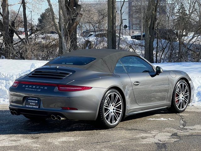 2015 Porsche 911 Carrera 4S