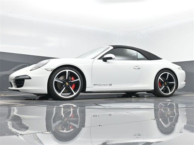 2015 Porsche 911 Carrera 4S