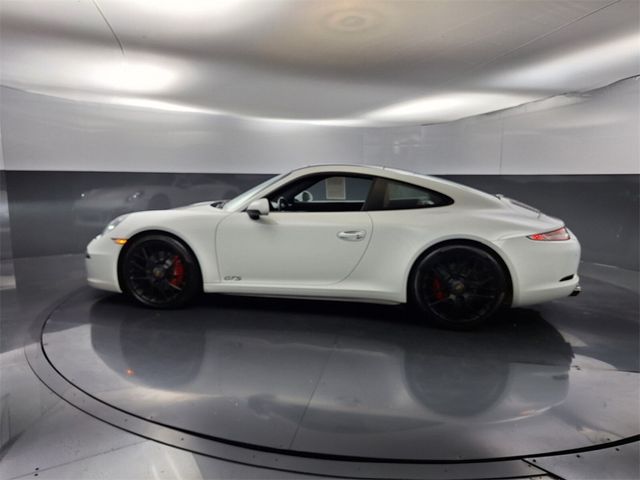 2015 Porsche 911 Carrera 4 GTS