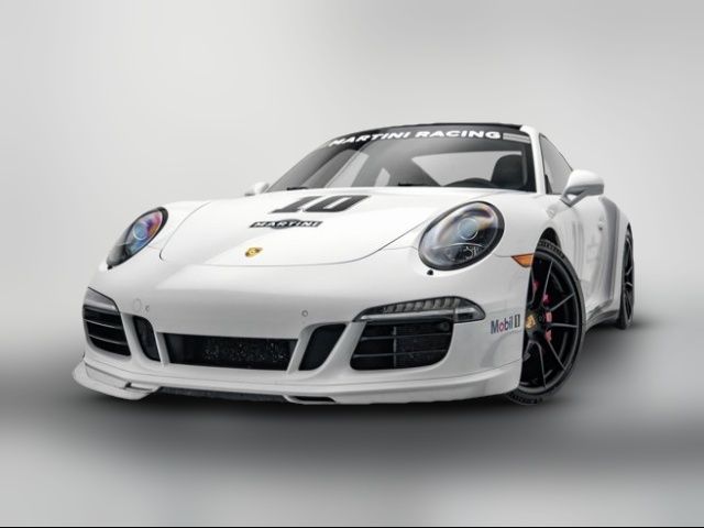 2015 Porsche 911 Carrera 4 GTS