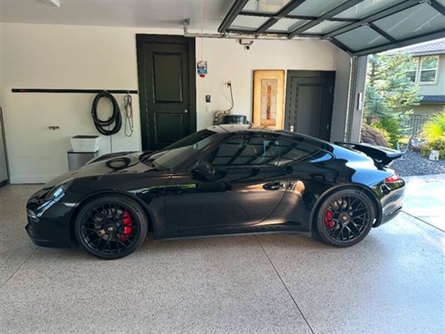 2015 Porsche 911 Carrera GTS