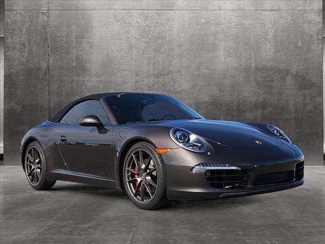 2015 Porsche 911 Carrera GTS