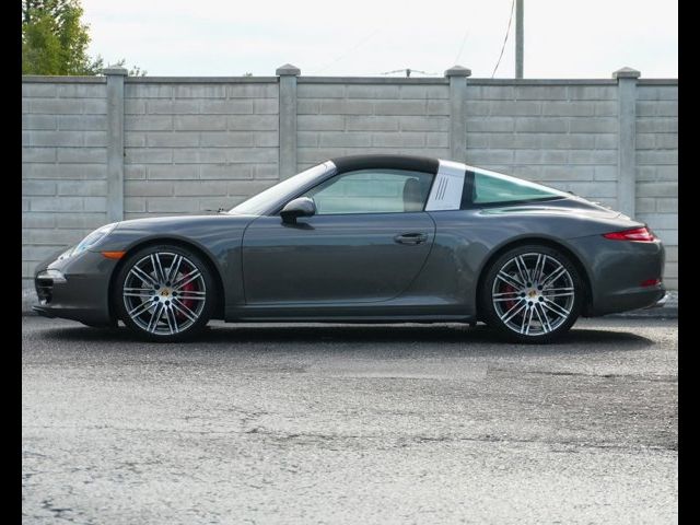 2015 Porsche 911 4S