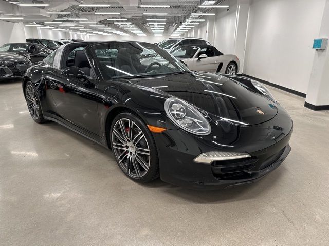 2015 Porsche 911 4S