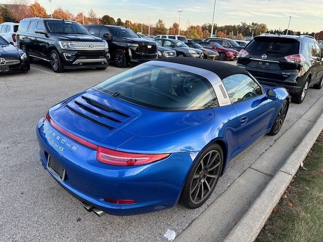 2015 Porsche 911 4S