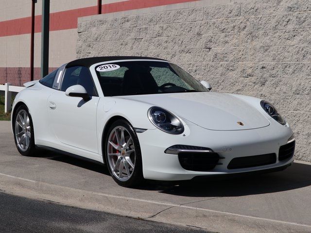 2015 Porsche 911 4S