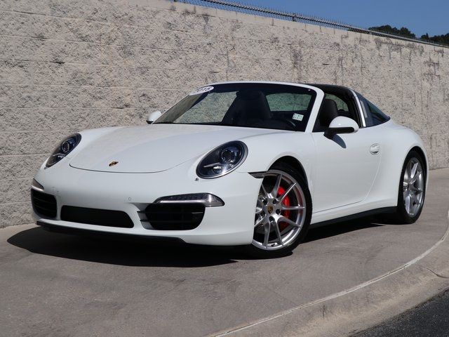 2015 Porsche 911 4S