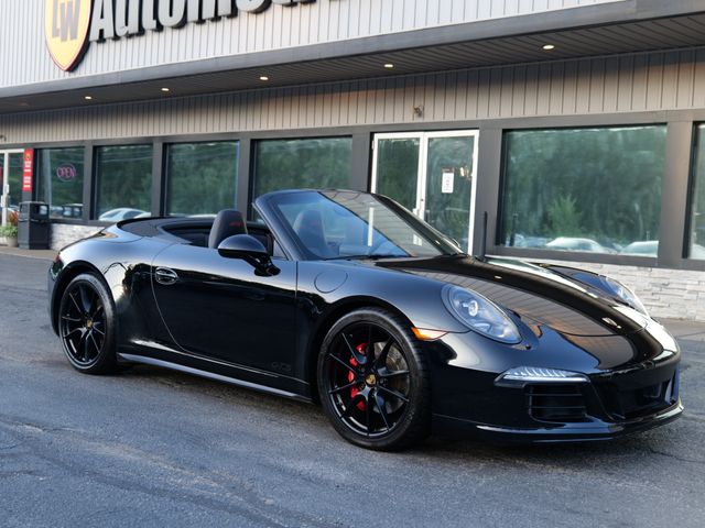 2015 Porsche 911 Carrera GTS