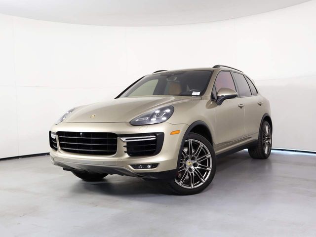 2015 Porsche Cayenne Turbo