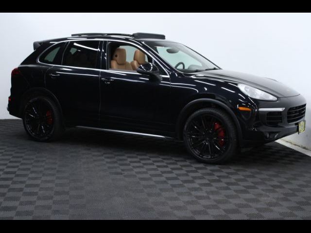 2015 Porsche Cayenne S