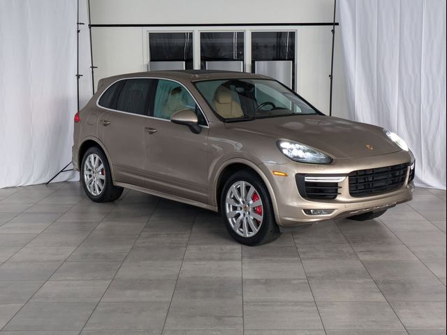 2015 Porsche Cayenne Turbo