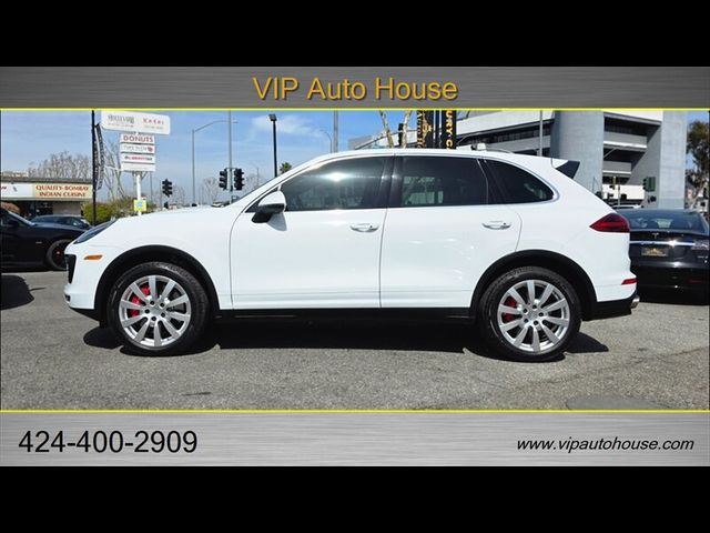2015 Porsche Cayenne Turbo