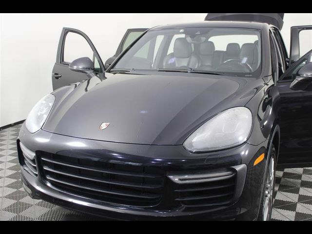 2015 Porsche Cayenne Turbo