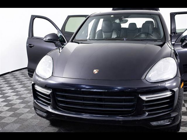 2015 Porsche Cayenne Turbo