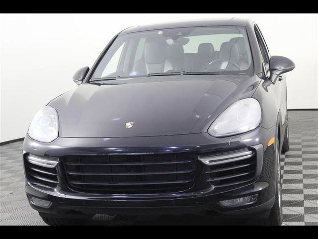2015 Porsche Cayenne Turbo