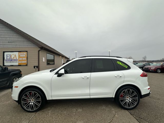 2015 Porsche Cayenne Turbo