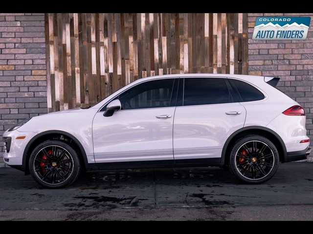 2015 Porsche Cayenne Turbo