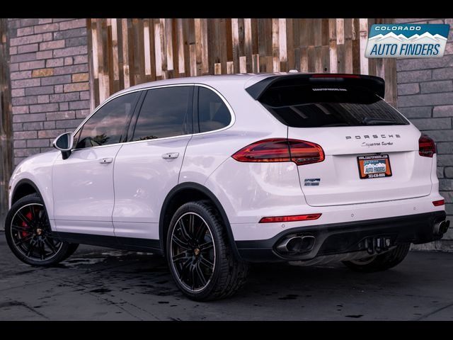 2015 Porsche Cayenne Turbo