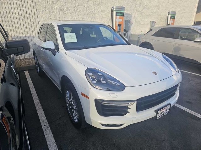 2015 Porsche Cayenne Turbo