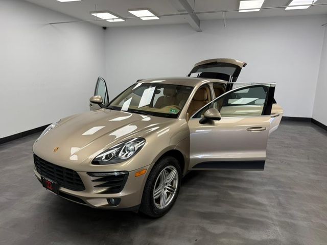 2015 Porsche Macan S