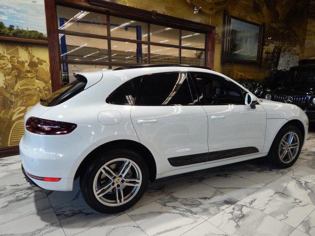 2015 Porsche Macan S