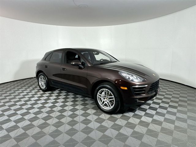 2015 Porsche Macan S